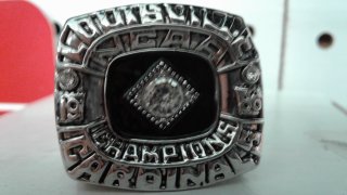 LOUISVILLE CARDINALS 1986 NCAA RING