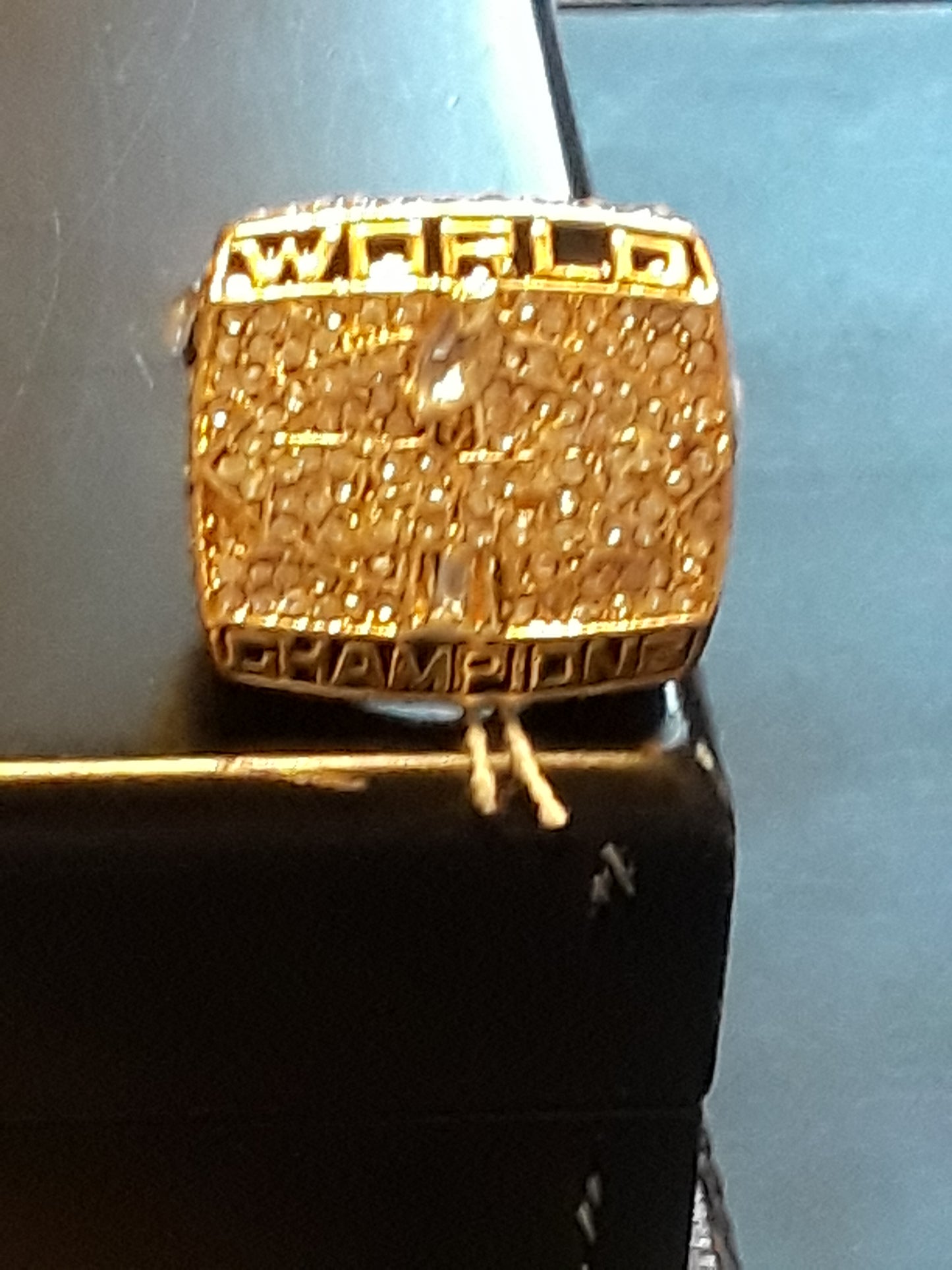 RAMS SB RING