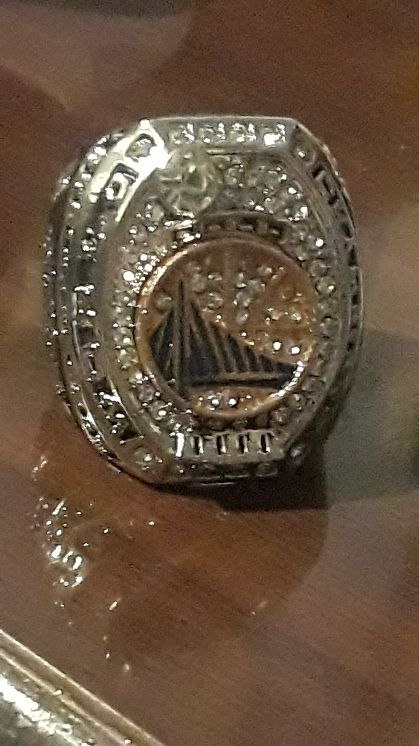 WARRIORS NBA 2017 CHAMP RING