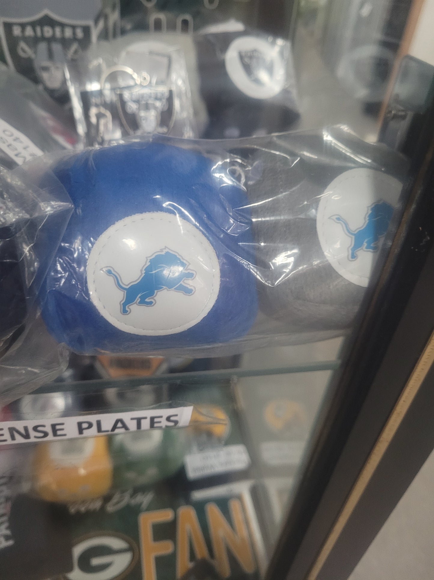 LIONS CAR DICE