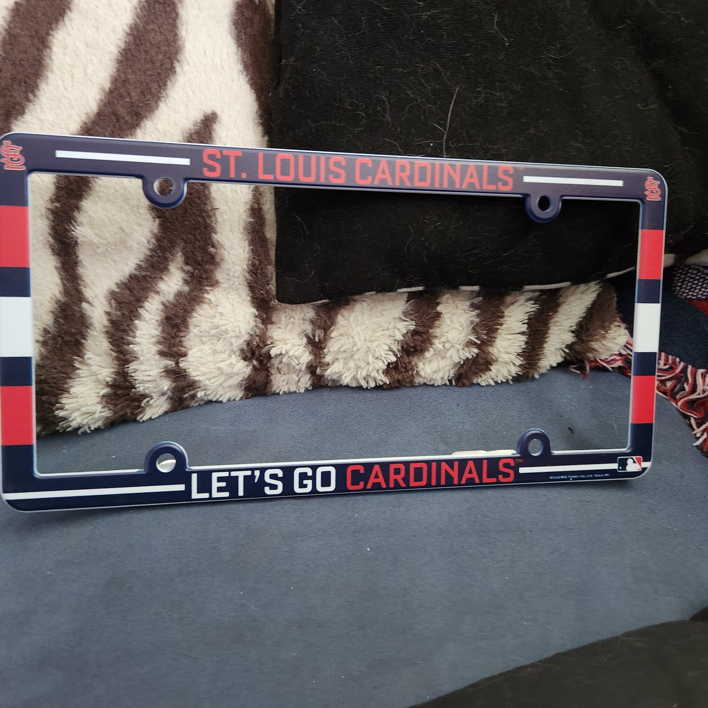 ST. LOUIS CARDINALS LICENSE PLATE FRAME
