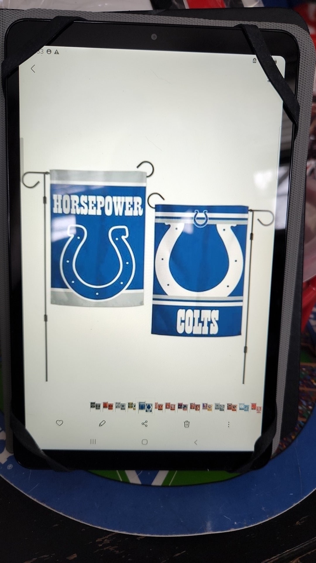 COLTS GARDEN FLAG