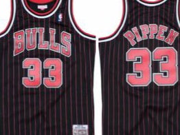 Pippen Black Pinstrip Mitchell & Ness Bulls Jerseyy