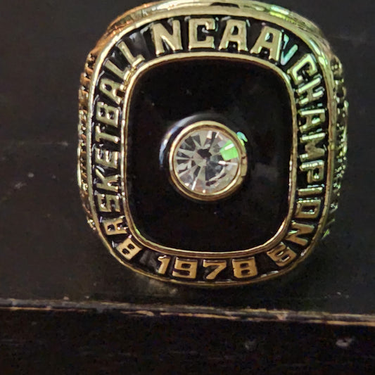 1978 KENTUCKY NCAA CHAMP RING